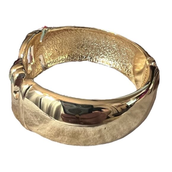 Vintage Gold Tone 7 Inch Spring Hinged Cuff Bracelet - Picture 4 of 6